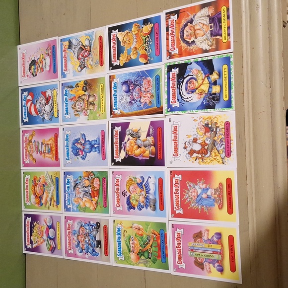 2022 Topps Garbage Pail Kids Trading Cards - Picture 4 of 14
